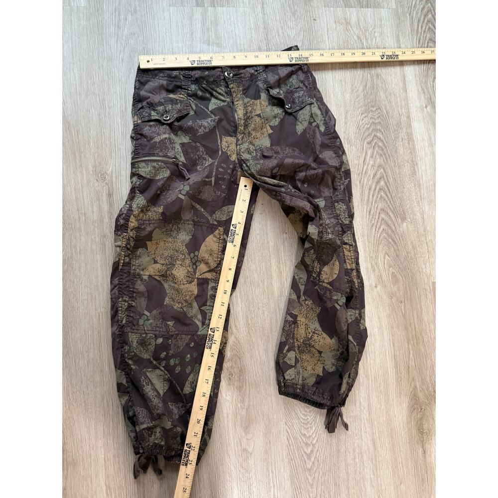 Anthropologie Ripley Utility Cargo Cropped Pant, Floral Camo, women's size 26 - Picture 6 of 6